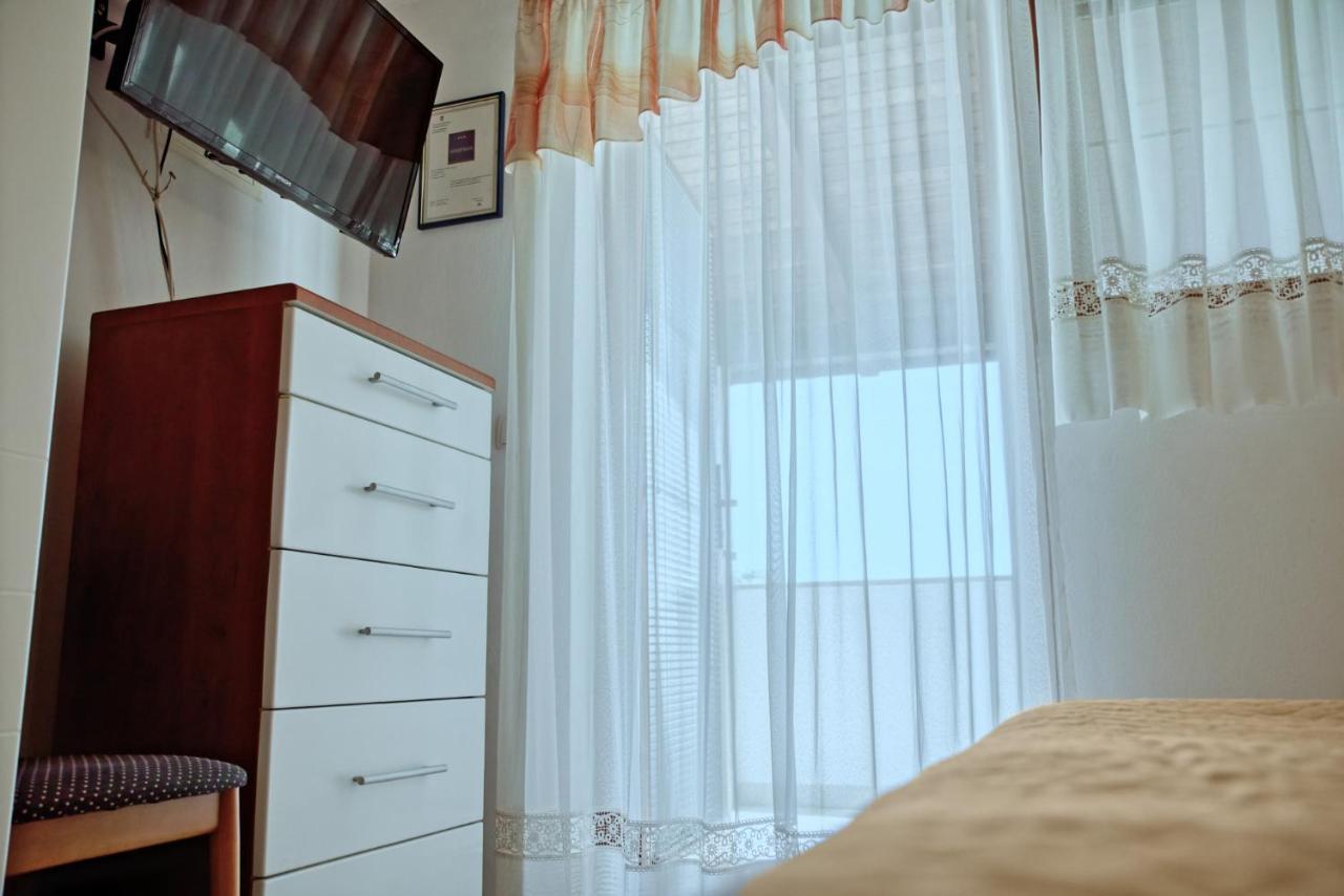 Apartmets Slavica 1644 Banjole Εξωτερικό φωτογραφία