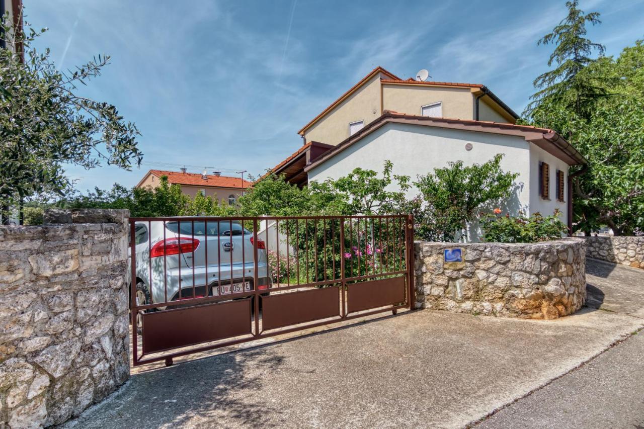 Apartmets Slavica 1644 Banjole Εξωτερικό φωτογραφία